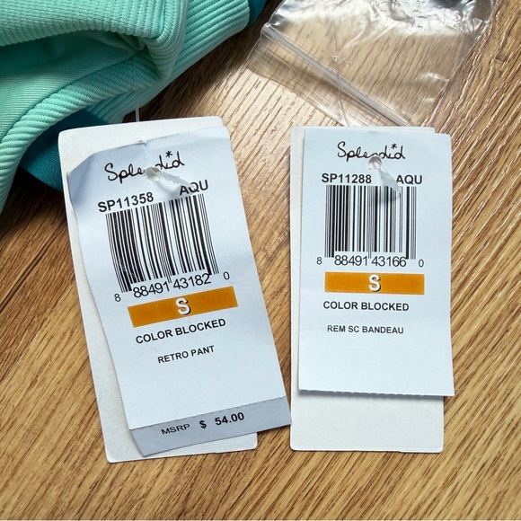 Splendid Ribbed Bikini Set ๐ - Picture 4 of 9